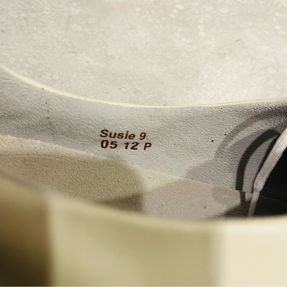 Sandbaggers Susie Almond golf shoes - Picture 9 of 9